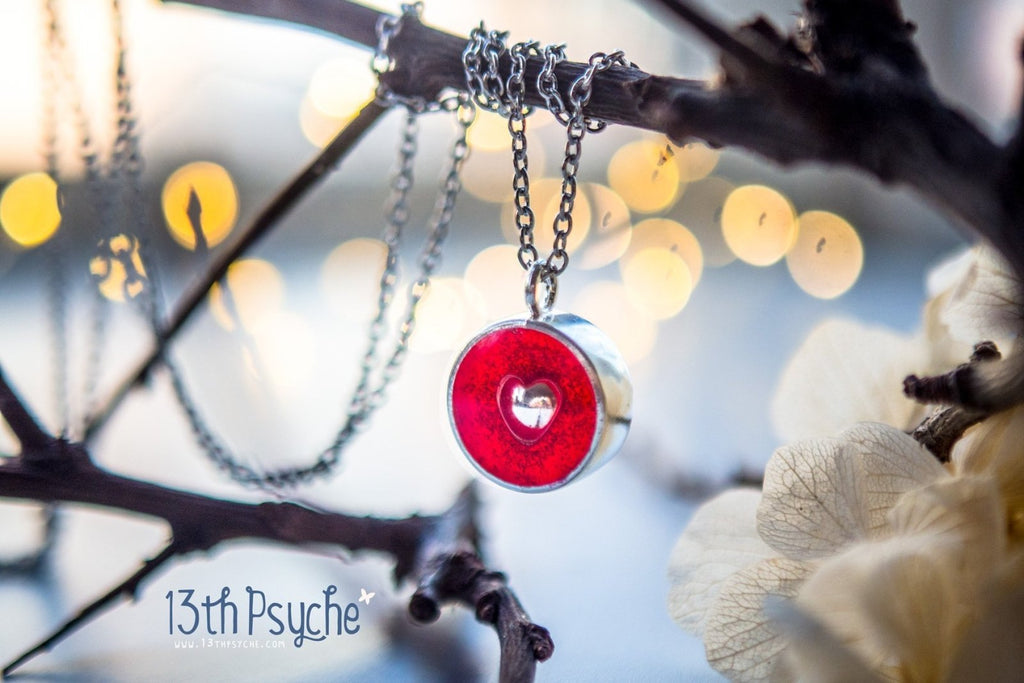 Handmade Red heart cameo pendant necklace - 13th Psyche