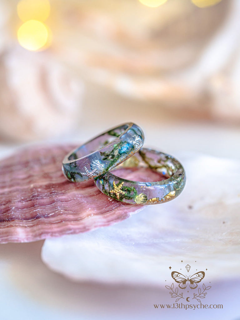Handmade Ocean inspired resin ring with tiny shells - 13th Psyche