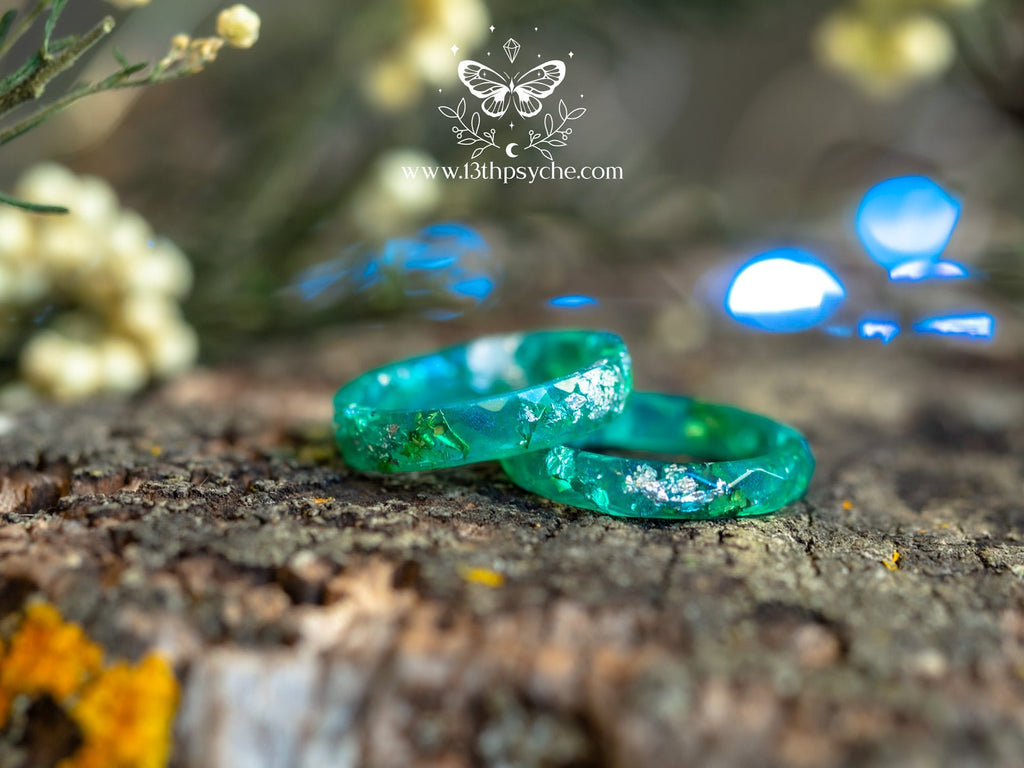 Handmade Turquoise Faceted Resin Ring with Silver Flakes - 13th Psyche