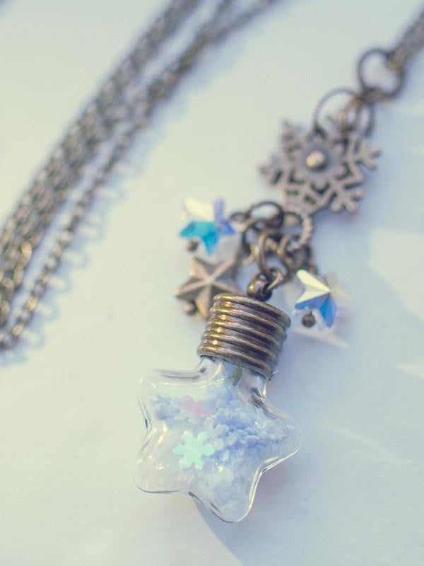 Handmade Snowflake star vial pendant necklace - 13th Psyche