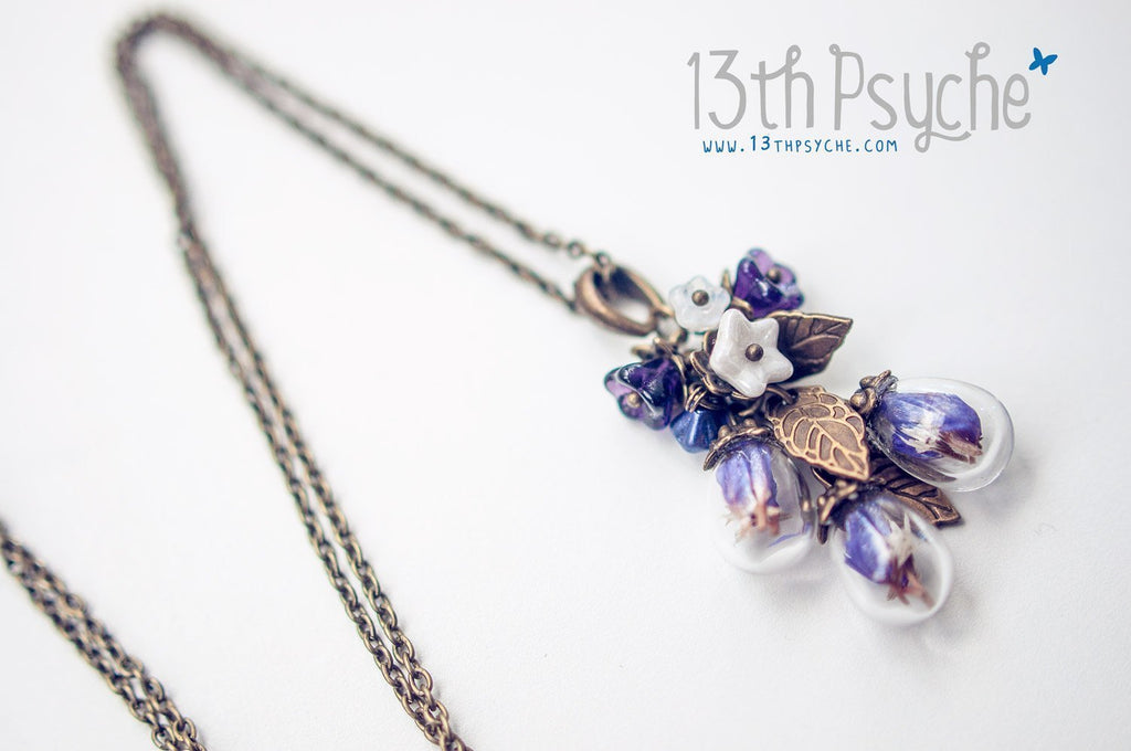 Handmade Real purple dried flowers orb bouquet necklace - 13th Psyche