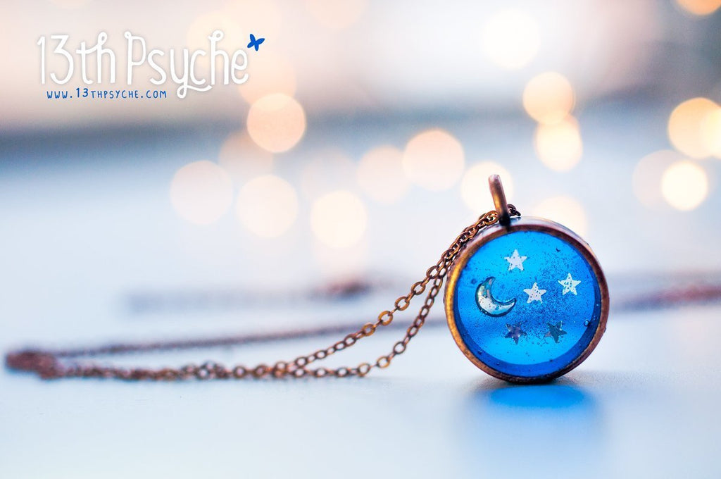 Handmade Little moon and stars resin cameo necklace - 13th Psyche