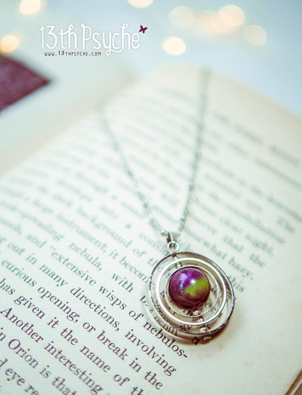 Handmade Aurora borealis spinner necklace - 13th Psyche