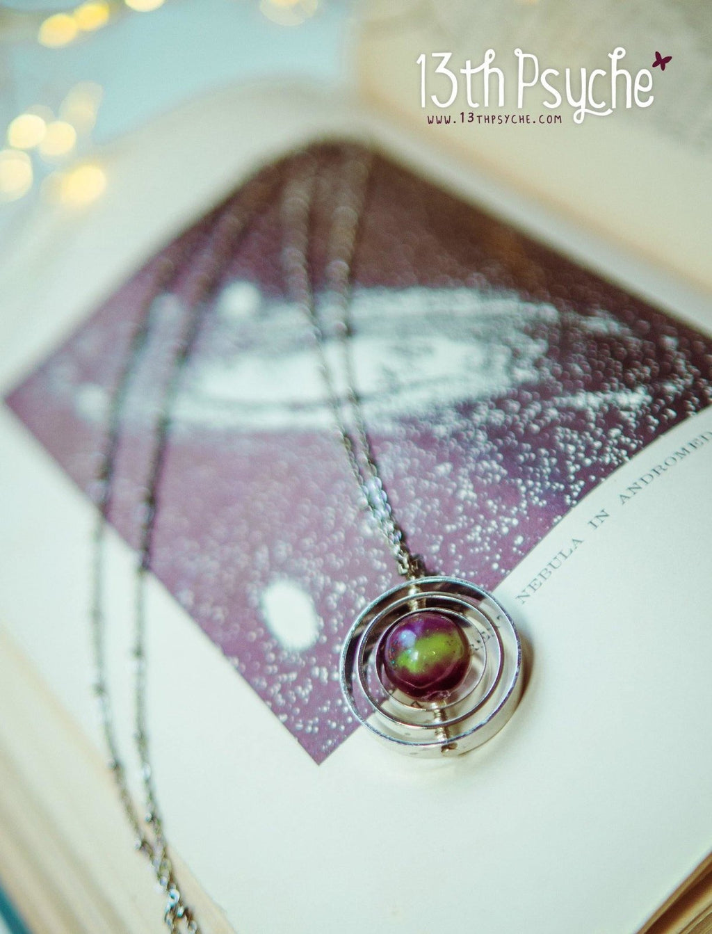 Handmade Aurora borealis spinner necklace - 13th Psyche