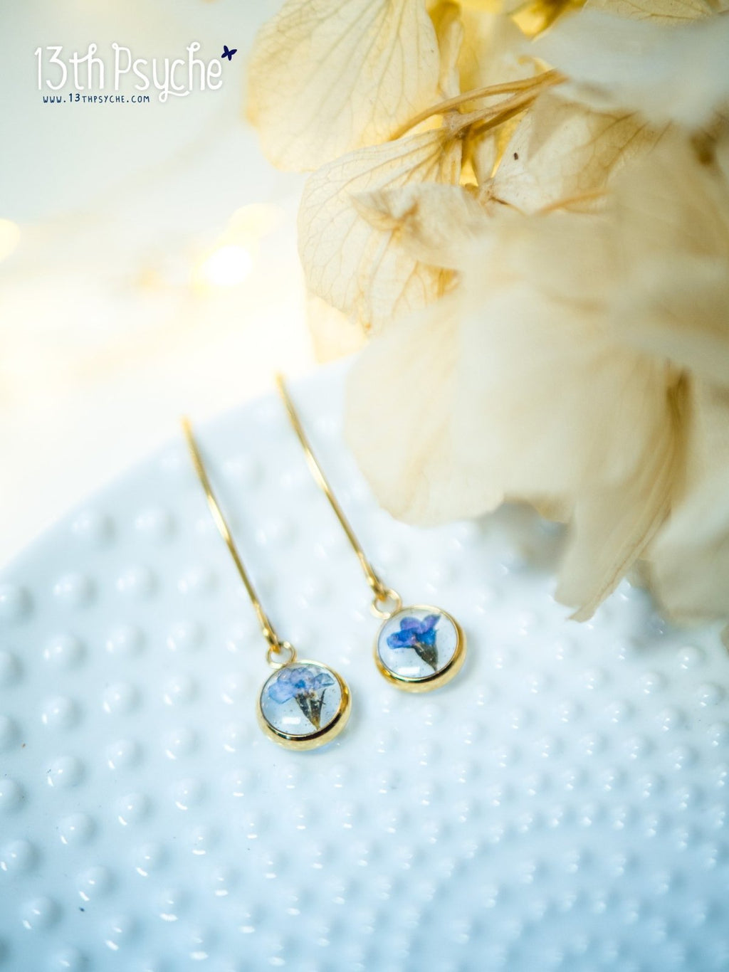 Handmade Forget me not pressed flower stainless steel earrings - 13th Psyche
