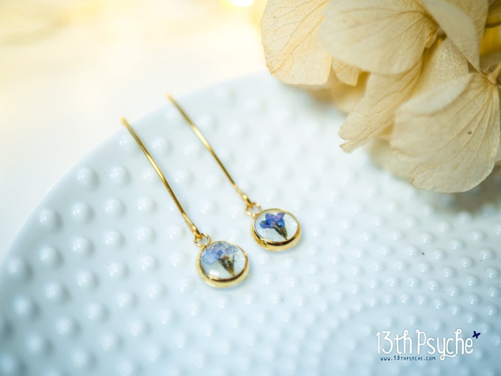 Handmade Forget me not pressed flower stainless steel earrings - 13th Psyche