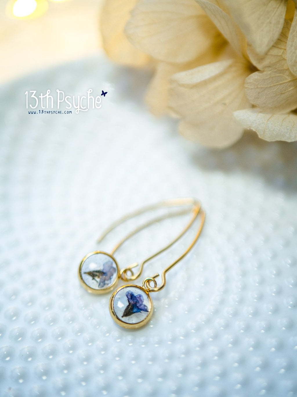 Handmade Forget me not pressed flower stainless steel earrings - 13th Psyche