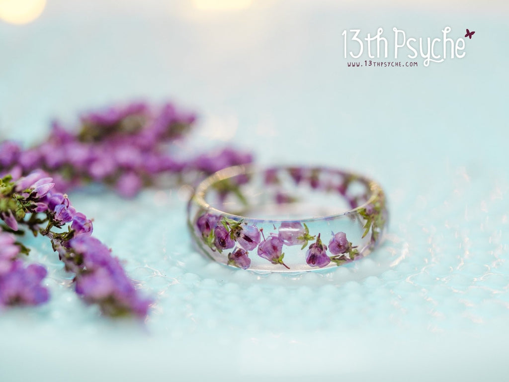 Handmade Dried pink heather flower resin ring - 13th Psyche