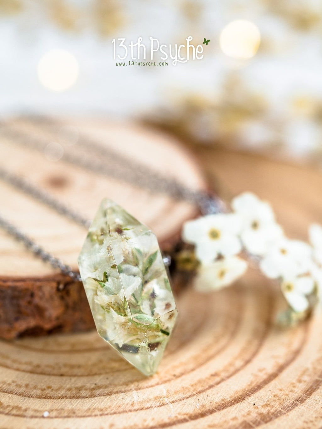 Handmade White flowers crystal point pendant necklace - 13th Psyche