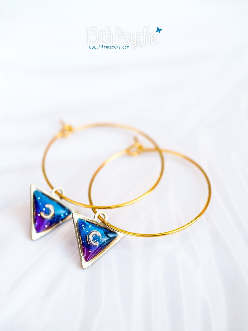 Handmade Hypoallergenic gold hoop earrings with triangle shape galaxy inspired charm - 13th Psyche