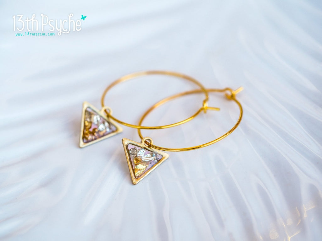Handmade Hypoallergenic gold hoop earrings with triangle shape charm - 13th Psyche