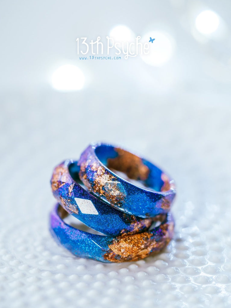 Handmade Iridescent blue faceted resin ring with rose gold flakes - 13th Psyche