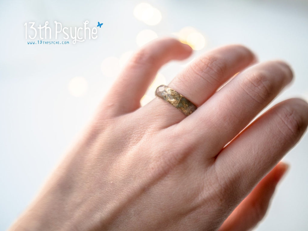 Handmade Iridescent green faceted resin ring with gold flakes - 13th Psyche