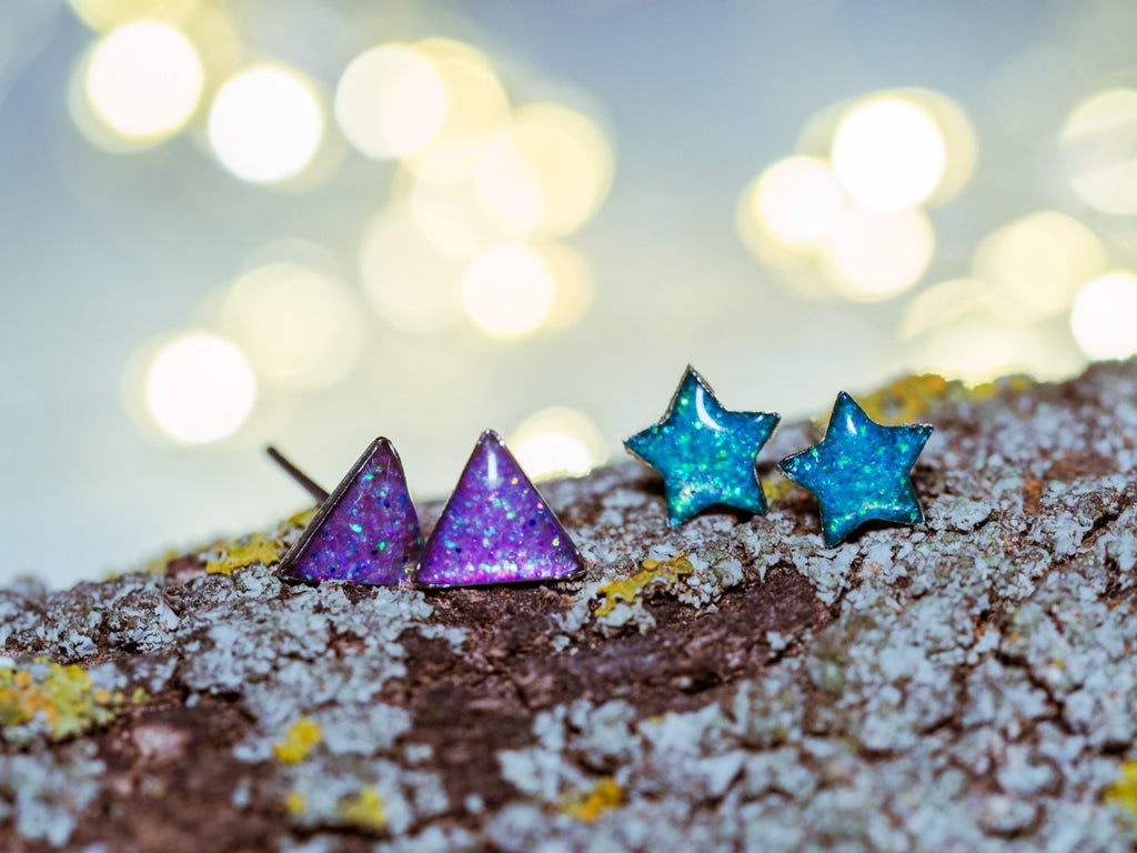 Handmade Glitter triangle stud earrings, Stainless steel - 13th Psyche