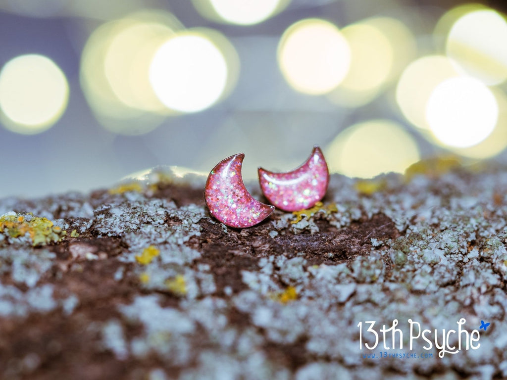 Handmade Glitter crescent moon stud earrings, Stainless steel - 13th Psyche