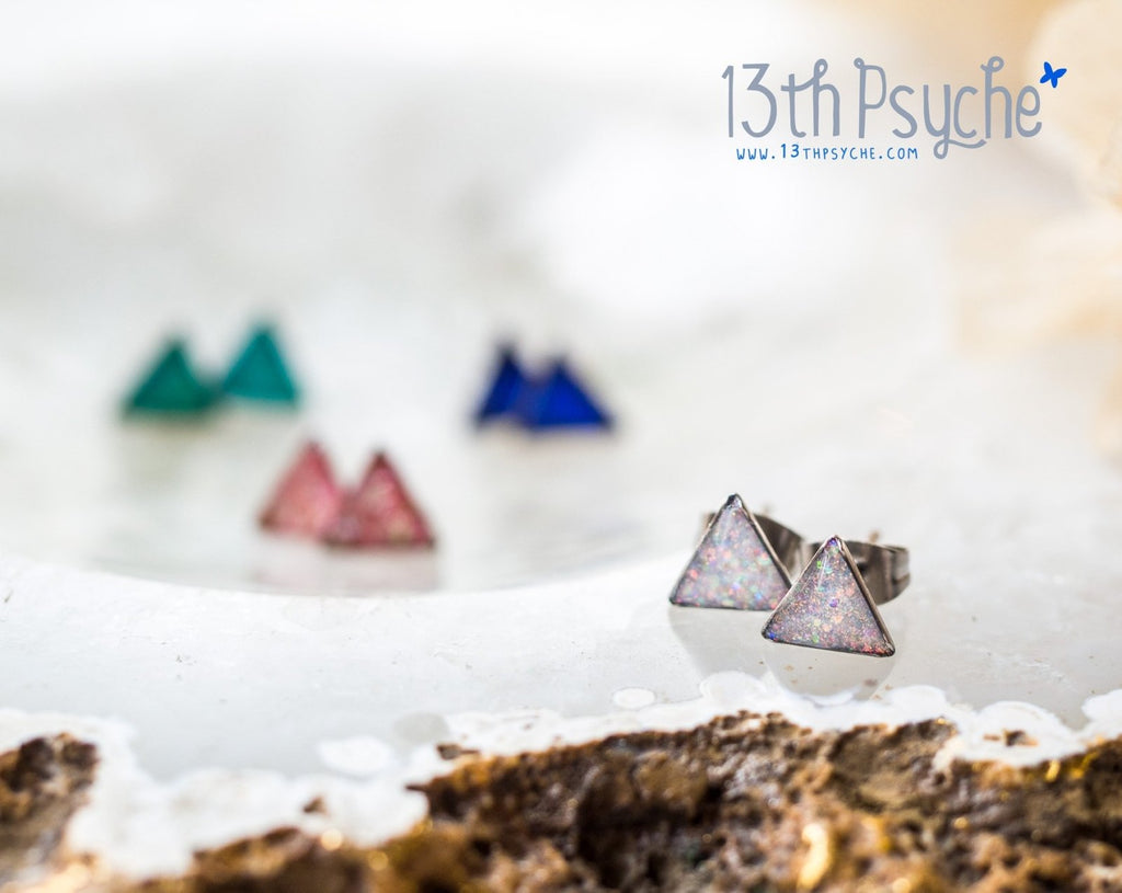 Handmade Glitter triangle stud earrings, Stainless steel - 13th Psyche