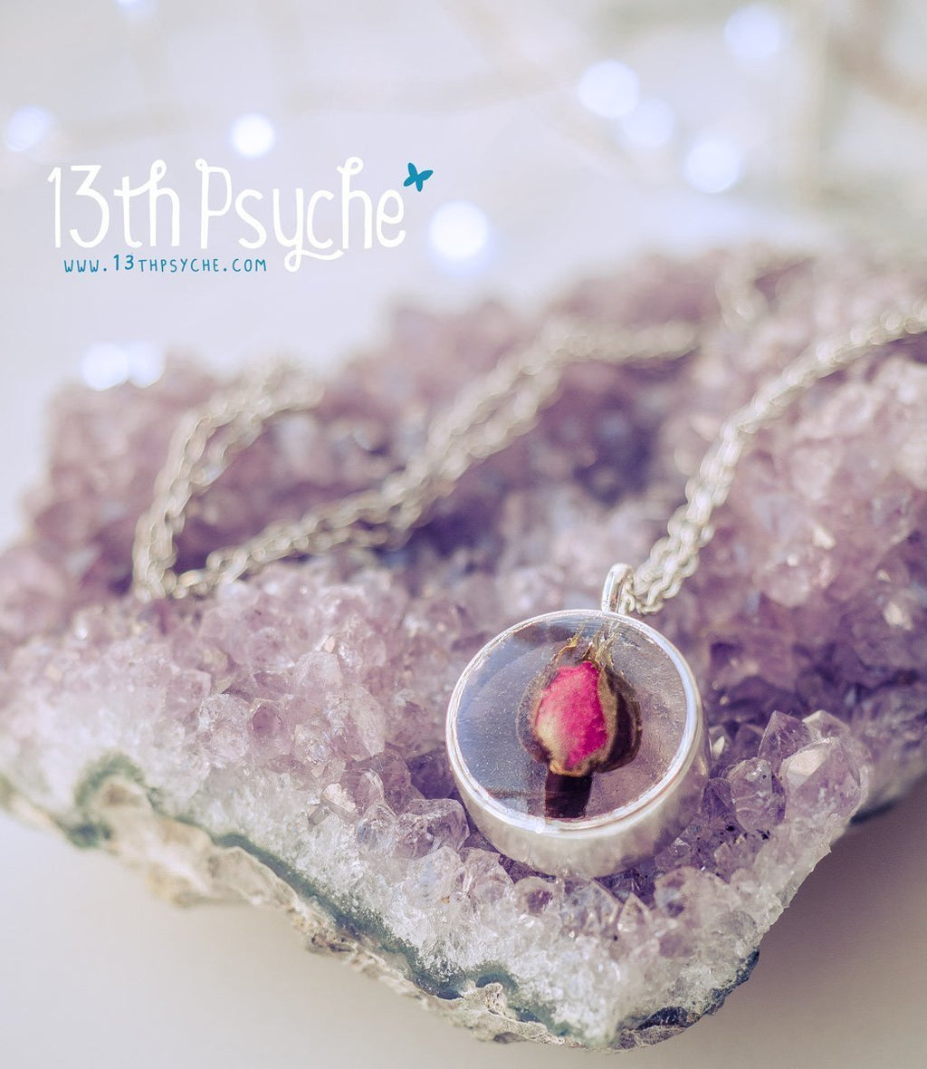Handmade Dried rose bud resin necklace - 13th Psyche