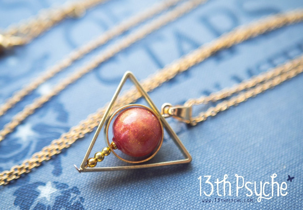 Handmade Sun star inspired triangle spinner necklace - 13th Psyche