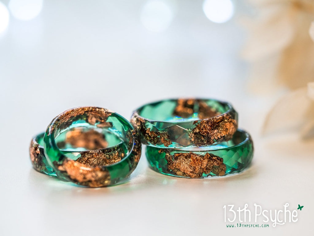 Handmade Dark green and rose gold flakes faceted resin ring - 13th Psyche