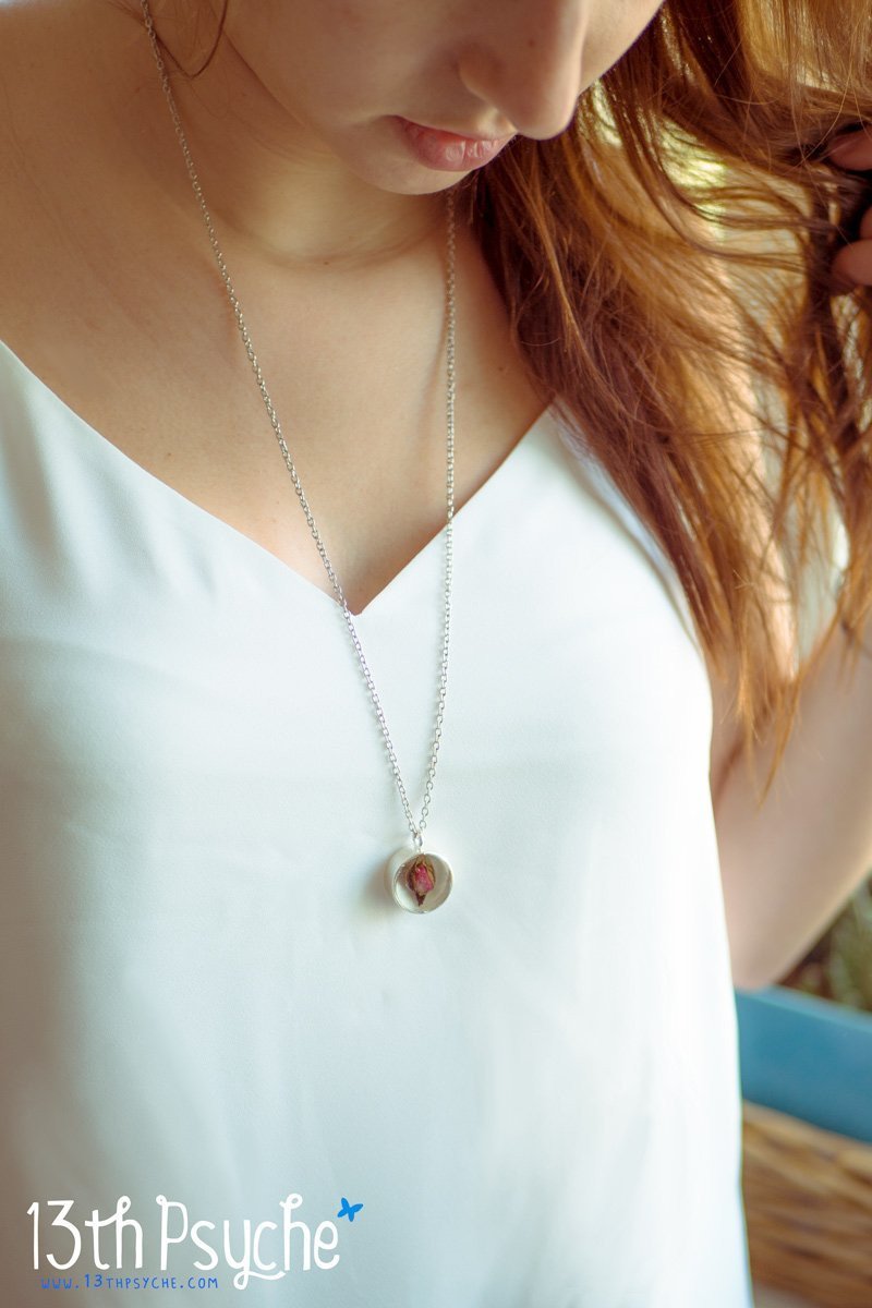 Handmade Dried rose bud resin necklace - 13th Psyche