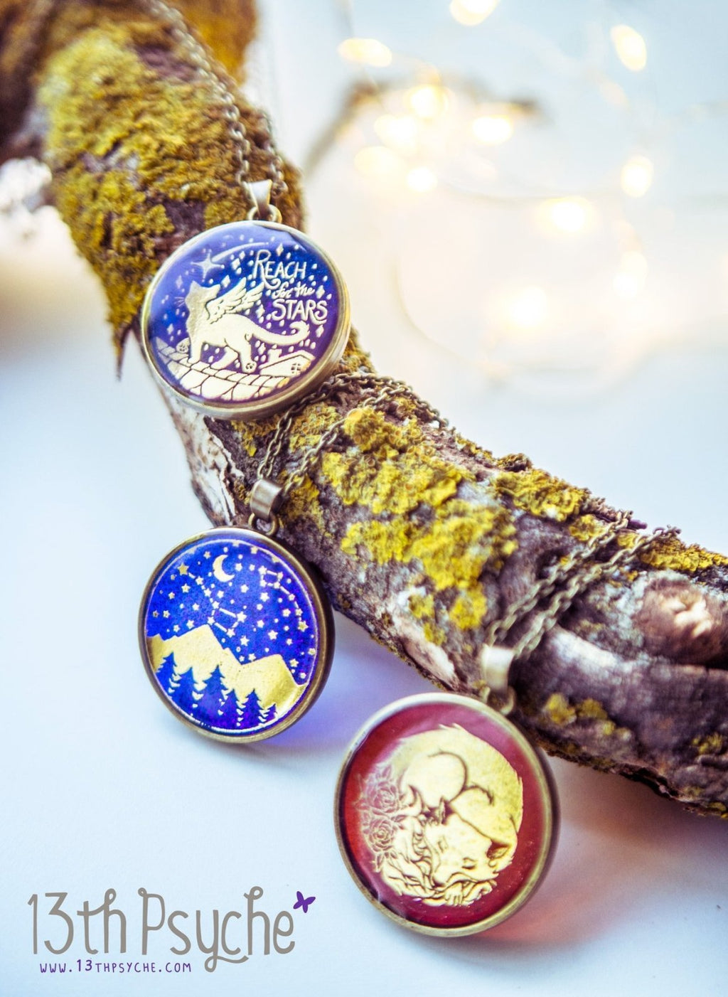 Handmade Inspirational "Reach for the stars" winged cat cameo necklace - 13th Psyche