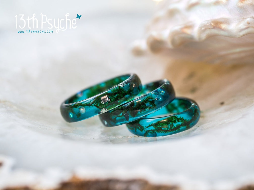 Handmade Real moss ocean ring, mermaid inspired ring - 13th Psyche