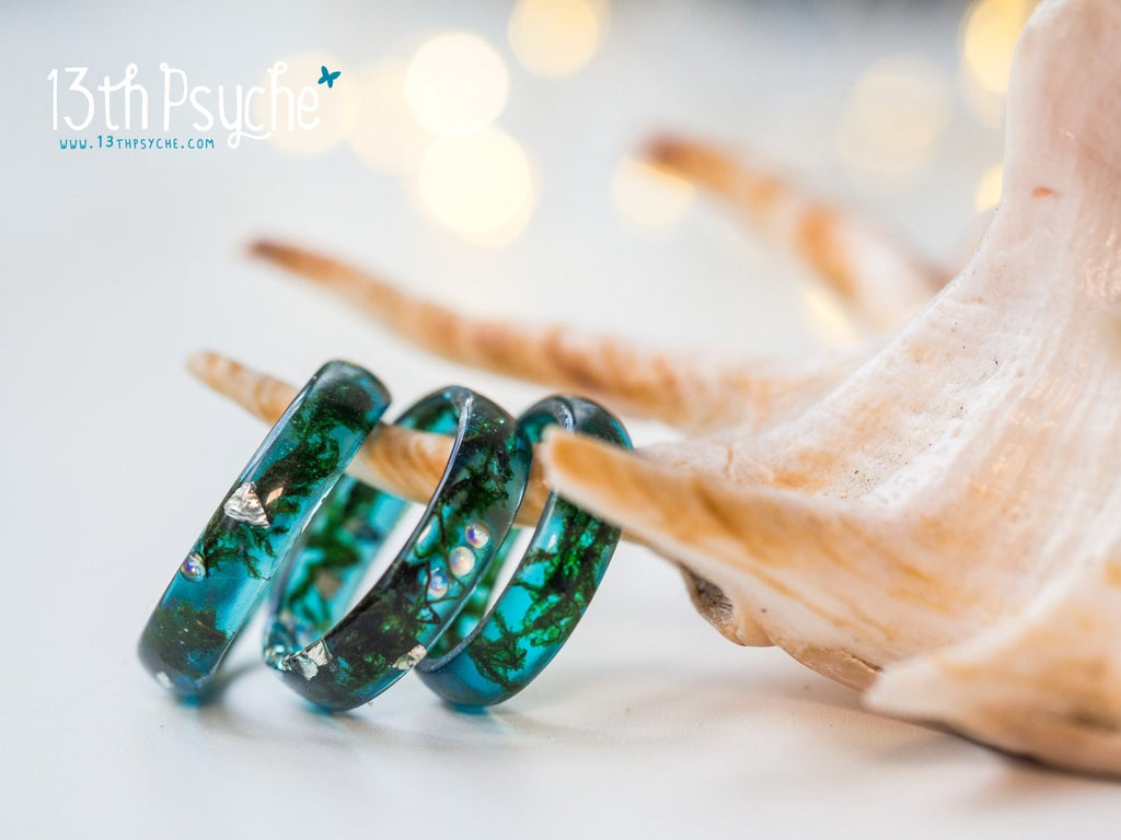 Handmade Real moss ocean ring, mermaid inspired ring - 13th Psyche