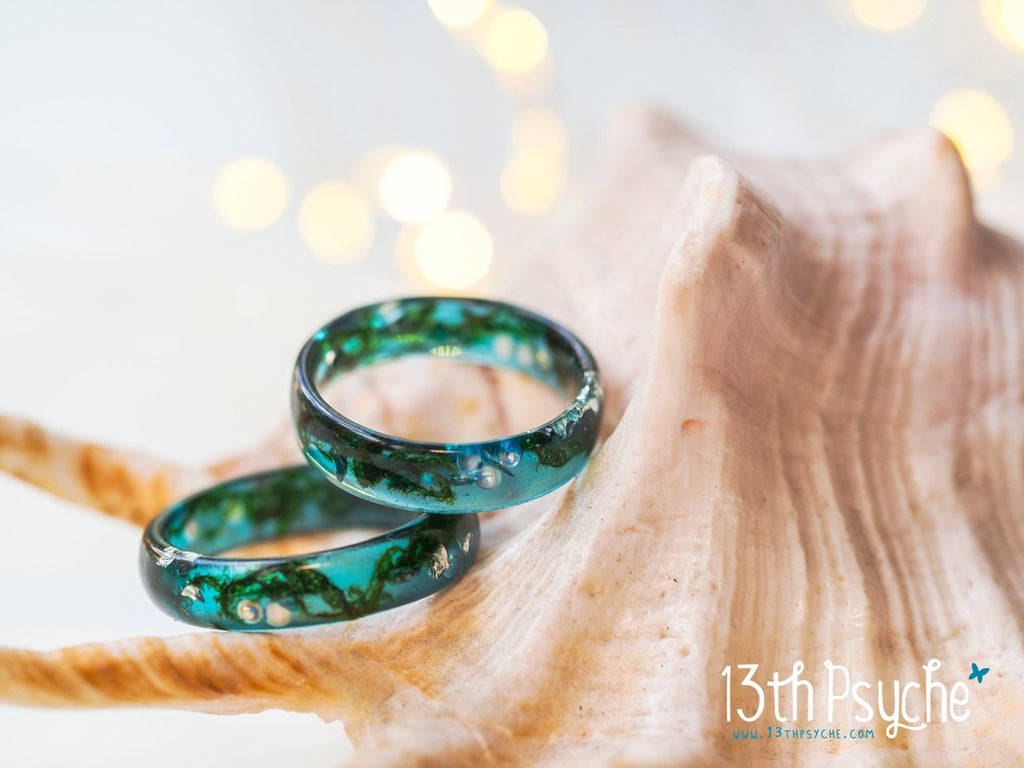 Handmade Real moss ocean ring, mermaid inspired ring - 13th Psyche