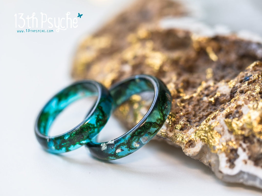 Handmade Real moss ocean ring, mermaid inspired ring - 13th Psyche
