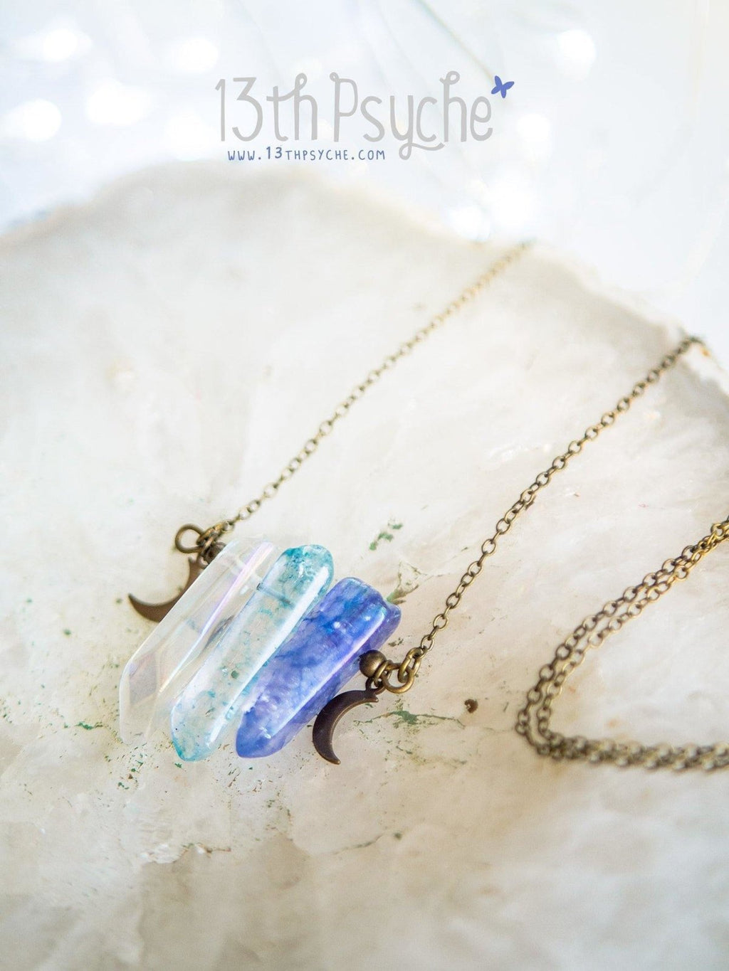 Handmade 3 polished crystal quarz necklace with tiny moons - 13th Psyche