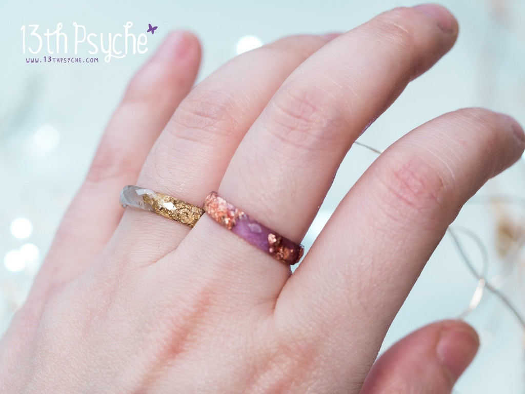Handmade Grey and gold flakes faceted resin ring - 13th Psyche