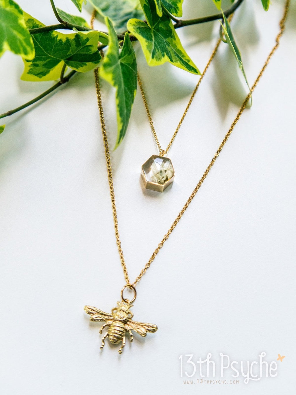 Handmade Gold bee and dried flowers double layered necklace set - 13th Psyche