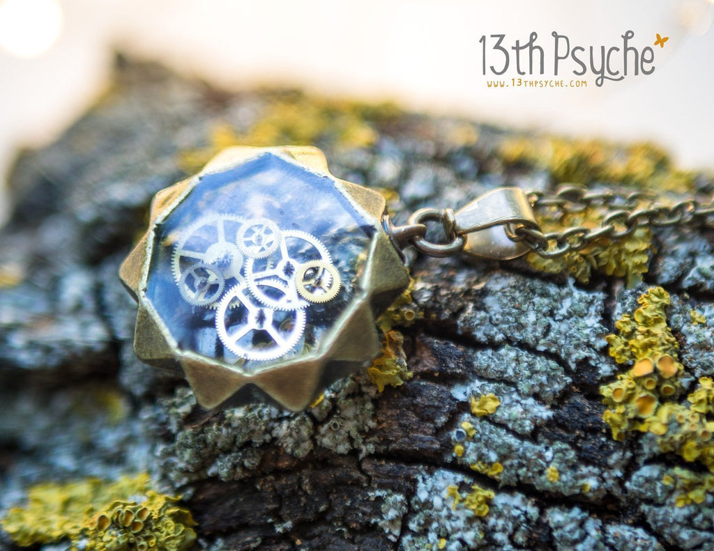 Handmade Steampunk gears resin pendant necklace - 13th Psyche