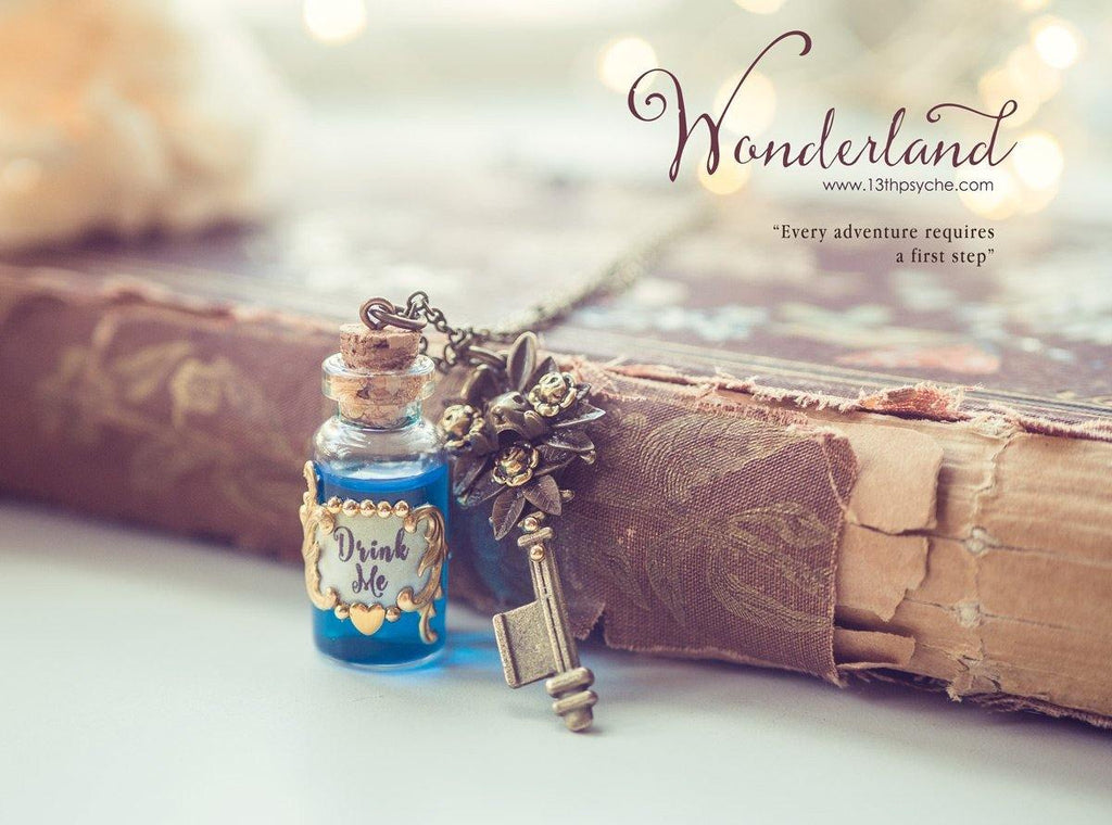 Handmade Alice in Wonderland "Drink me" potion bottle necklace - 13th Psyche