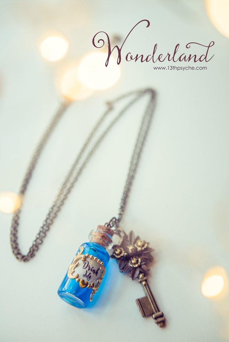 Handmade Alice in Wonderland "Drink me" potion bottle necklace - 13th Psyche