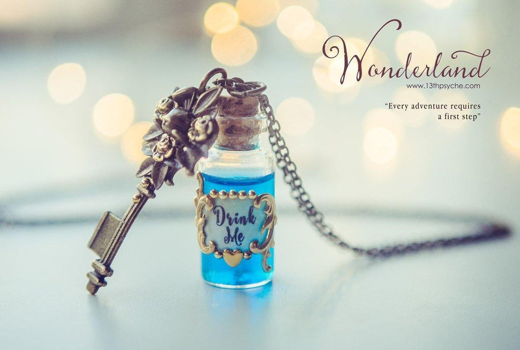 Handmade Alice in Wonderland "Drink me" potion bottle necklace - 13th Psyche