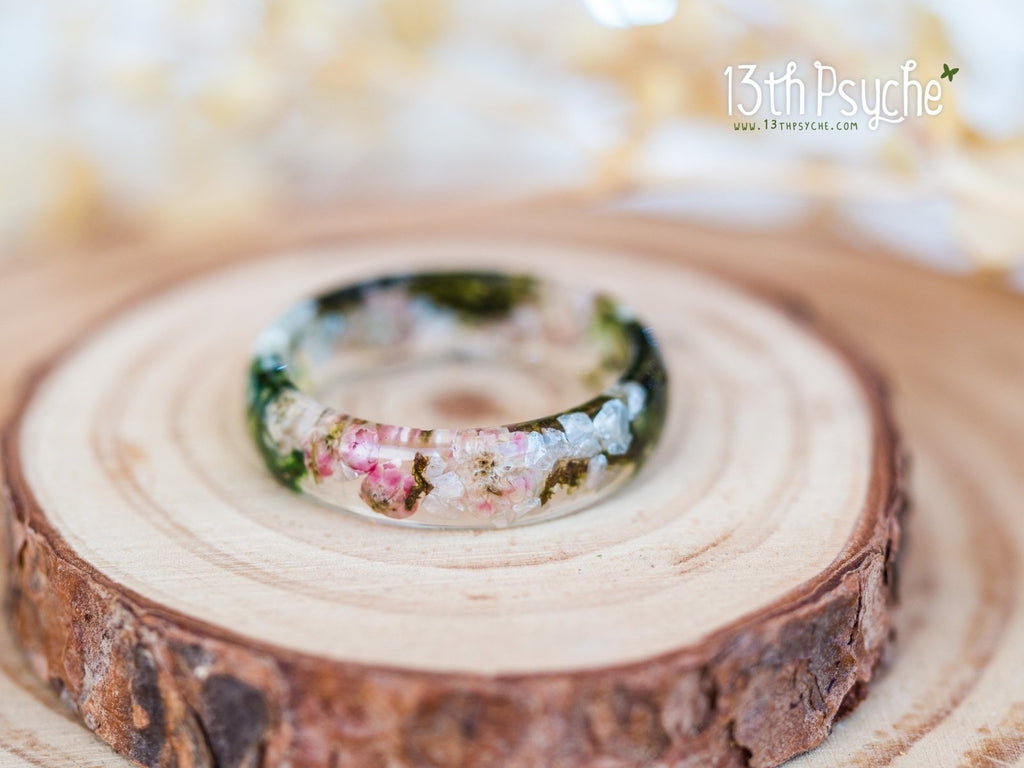 Handmade Real moss, Ozothamnus flowers and moonstone resin ring - 13th Psyche