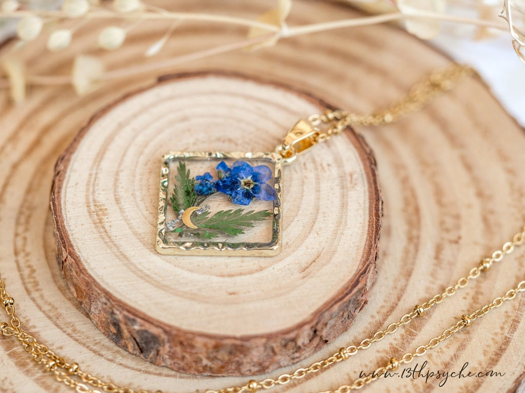 Handmade Rhombus Forget me not flower pendant necklace - 13th Psyche