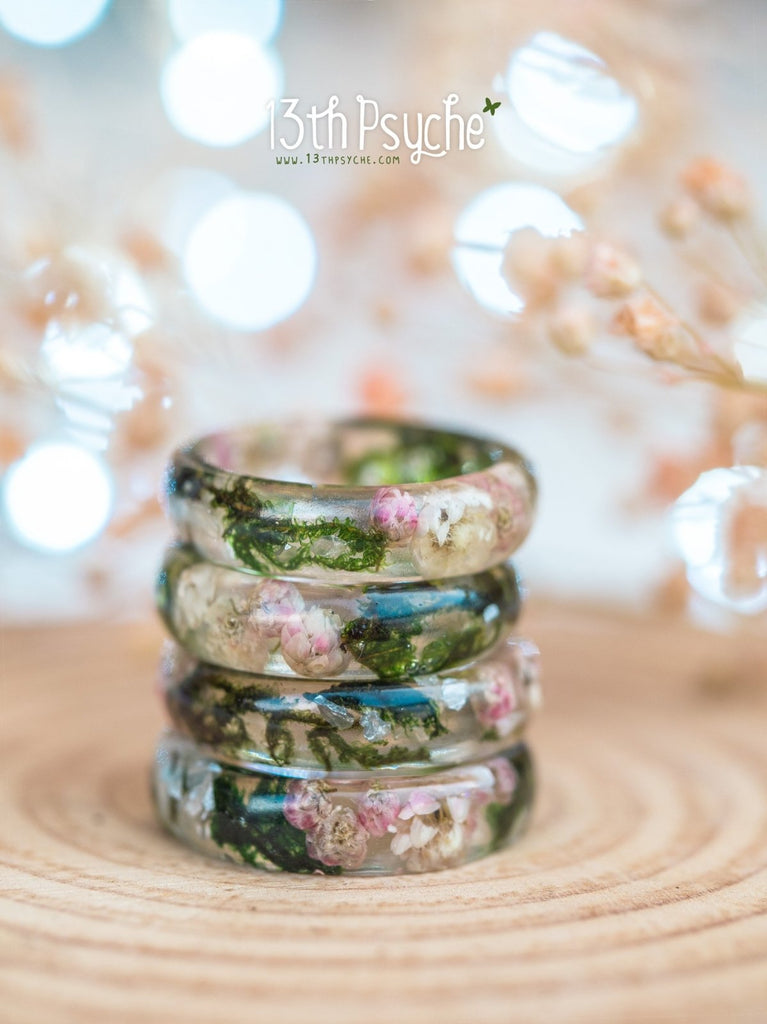 Handmade Real moss, Ozothamnus flowers and moonstone resin ring - 13th Psyche