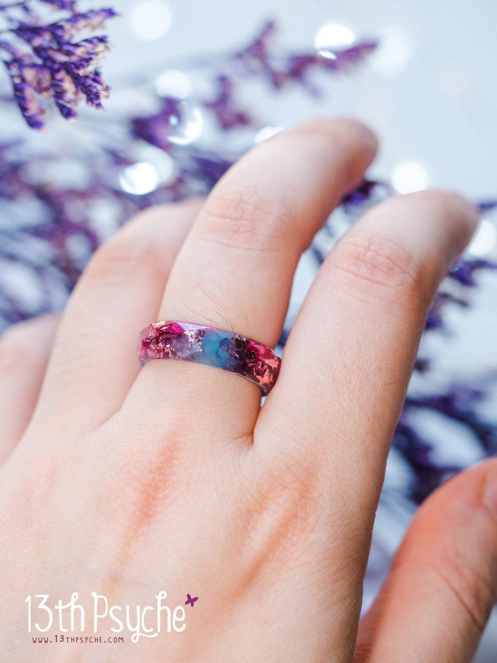 Handmade Blue and fuschia faceted resin ring with pink metallic flakes - 13th Psyche