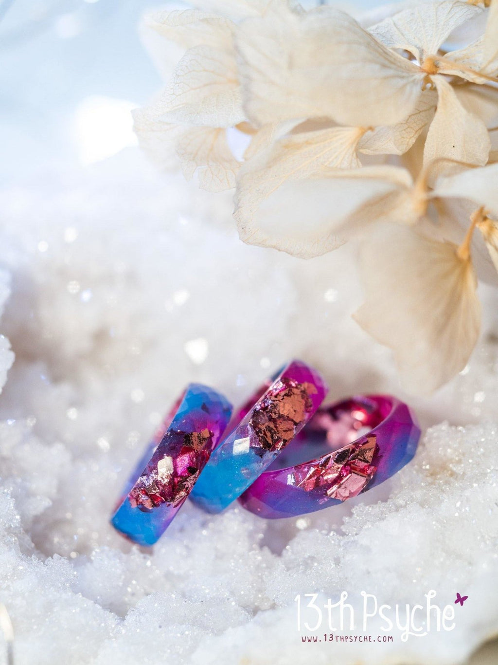 Handmade Blue and fuschia faceted resin ring with pink metallic flakes - 13th Psyche