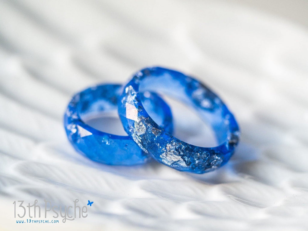 Handmade Blue and silver flakes faceted resin ring - 13th Psyche