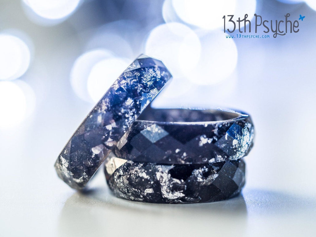Handmade Black and silver flakes faceted resin ring - 13th Psyche