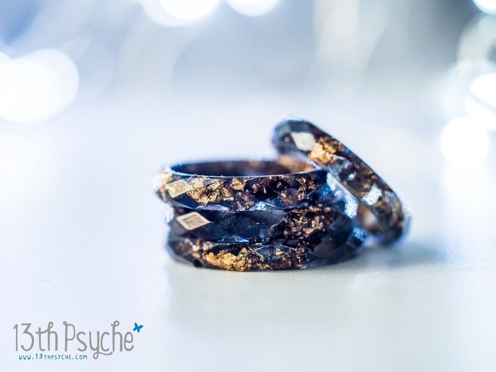 Handmade Black faceted resin ring with gold flakes - 13th Psyche