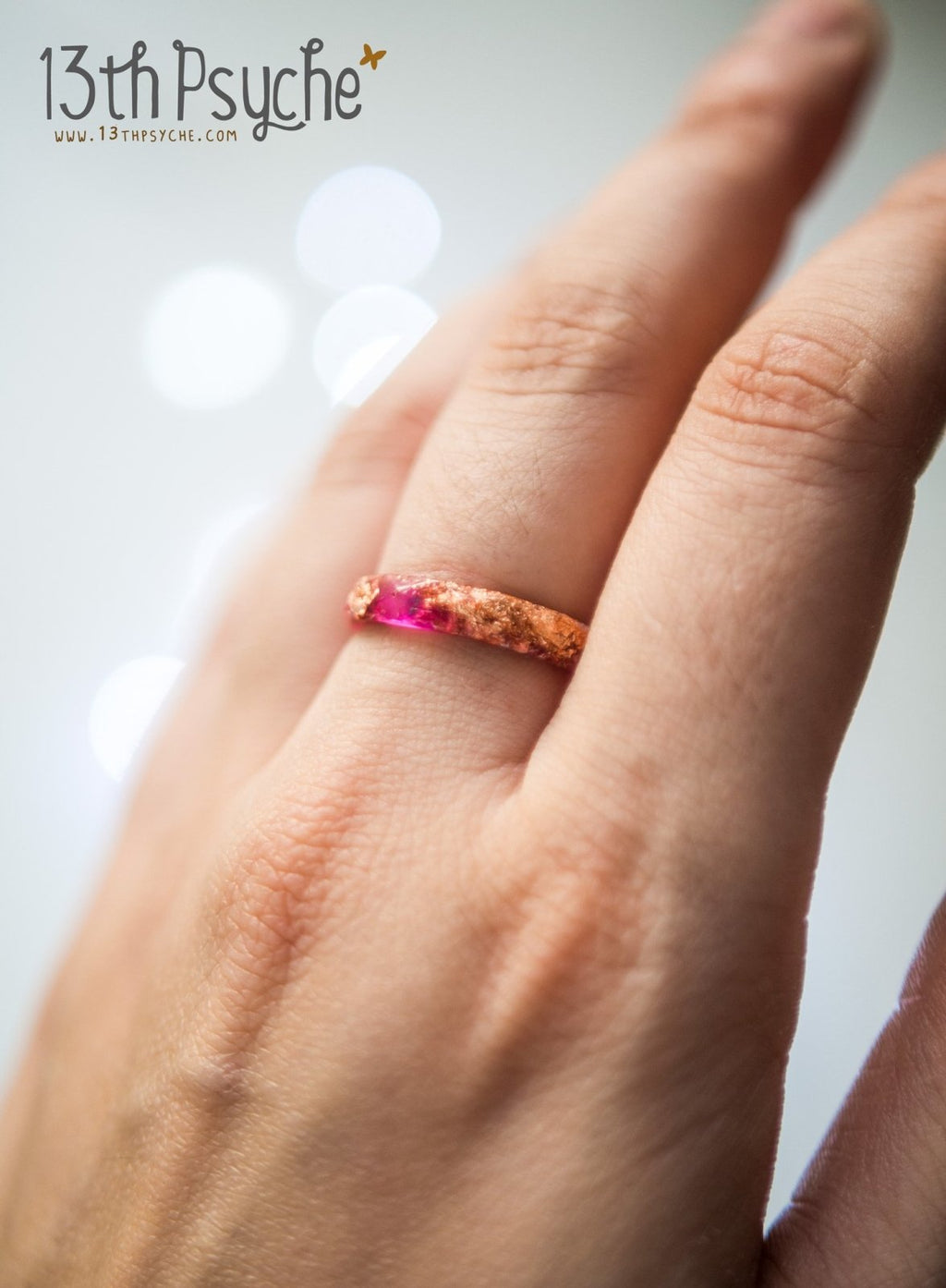 Handmade Fuschia and rose gold flakes faceted resin ring - 13th Psyche