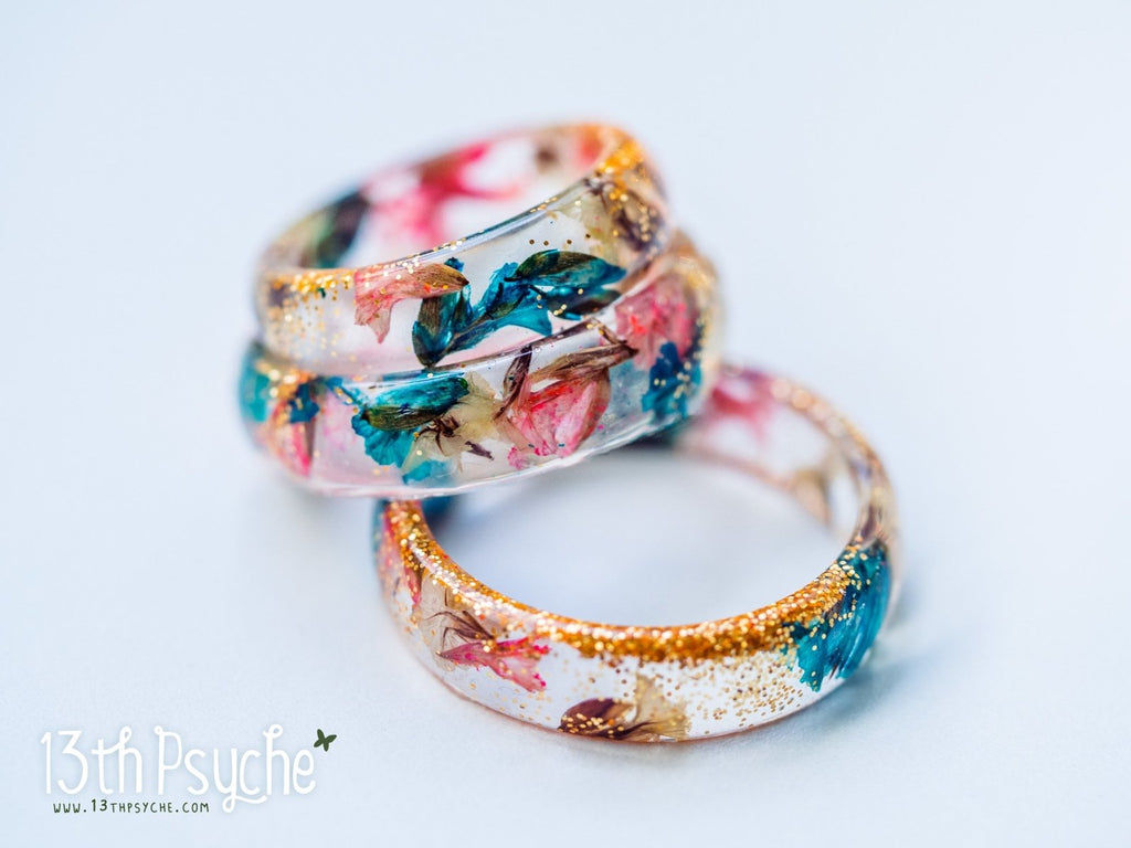 Handmade Real dried flowers resin ring - 13th Psyche