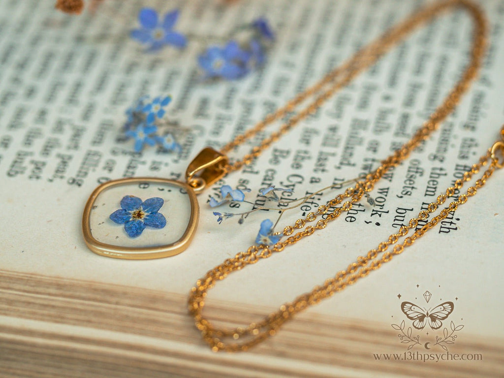 Handmade Blue forget me not flower dainty resin pendant necklace - 13th Psyche