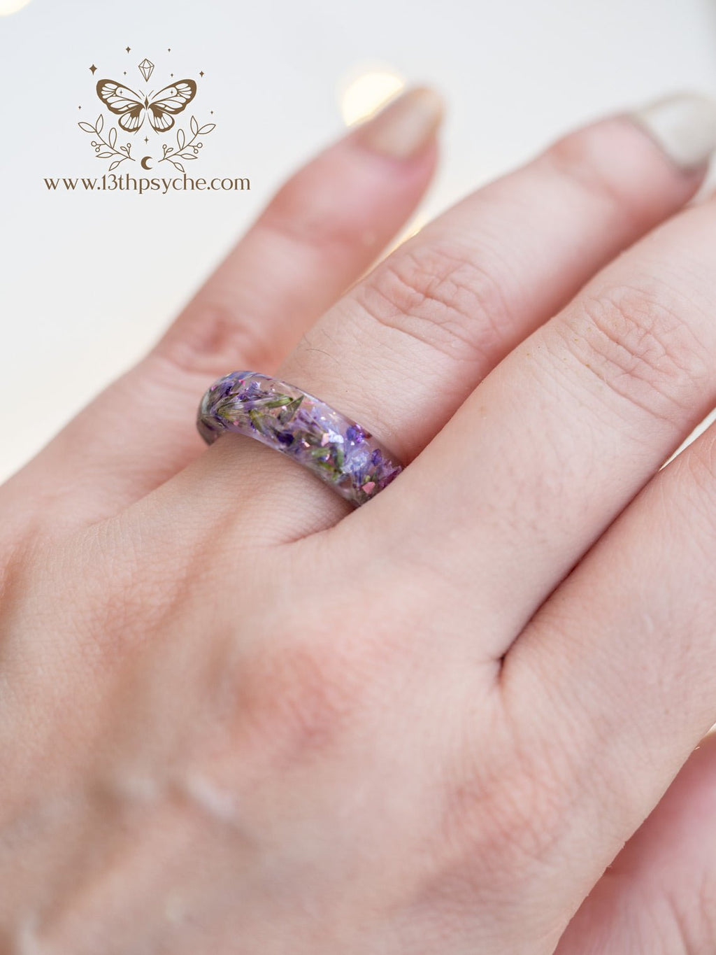 Handmade Clear Resin ring with dried lilac flowers - 13th Psyche