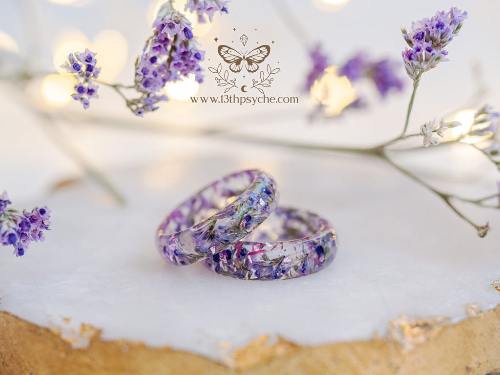Handmade Clear Resin ring with dried lilac flowers - 13th Psyche