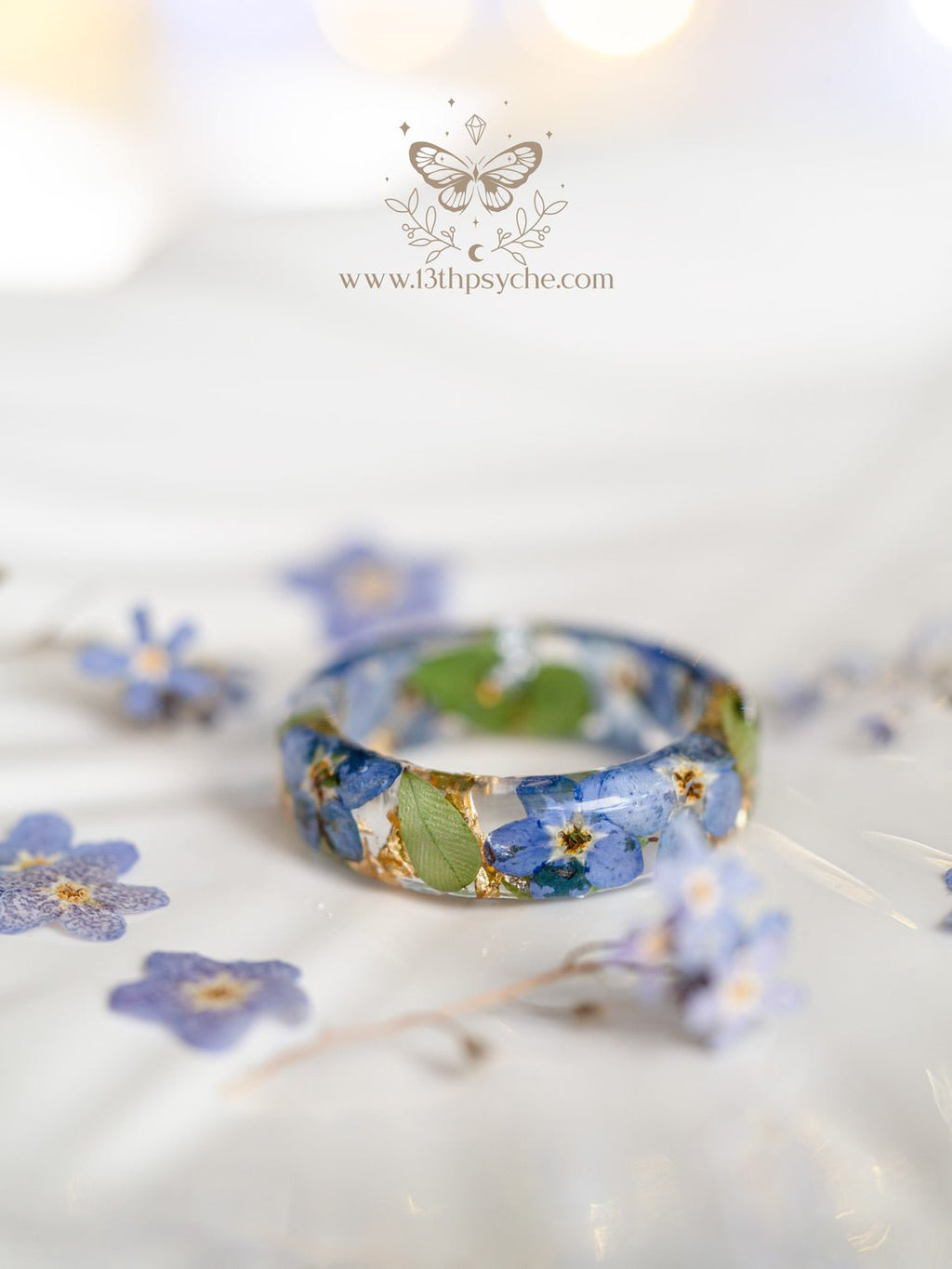 Handmade Dried forget me not flowers resin ring - 13th Psyche